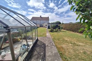 Garden - click for photo gallery